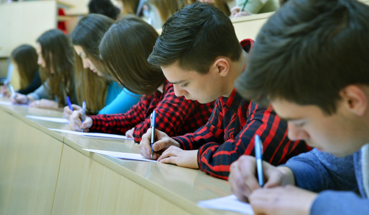 Išrinkti lietuvių kalbos išminčiai ir raštingiausi VGTU bendruomenės nariai